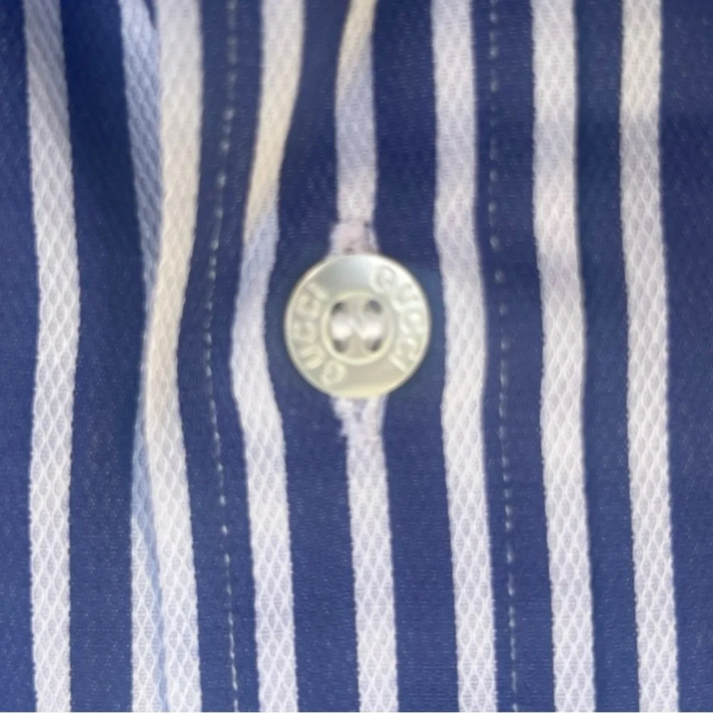 👔 Gucci Blue & White Vertical Stripe Button-Down‎ Shirt | Men’s M